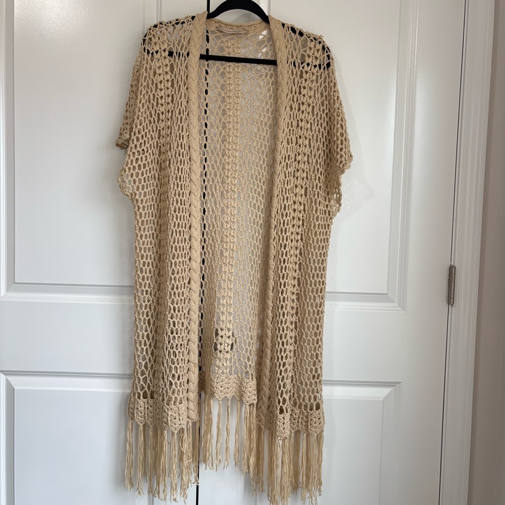 BN6‎ Soft Surroundings Tan Crochet Fringe Kimono Cardigan Festival Fairy Boho